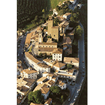 Aerial view of the castle and town of Vinci, with Leonardo's father's house (below, at centre).