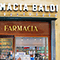 Ingresso della Farmacia Baldi, Lucca.