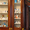 Interno della Farmacia Serafini, Carrara.