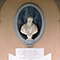 Busto di Galileo Galilei e lapide commemorativa presso Villa dell'Ombrellino, Firenze.
