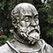 Statua all'interno del Giardino Stibbert, Firenze.