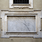 Iscrizione lapidea sulla facciata del Liceo Michelangiolo, Firenze.