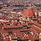 La Chiesa di San Lorenzo vista dalla Cupola del Duomo di Firenze. In basso a destra il torrino dell'Osservatorio ximeniano.