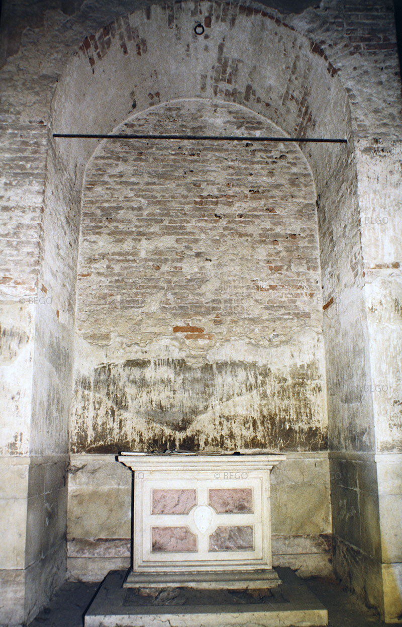 Interno della cappella della Visitazione, Castelfiorentino.