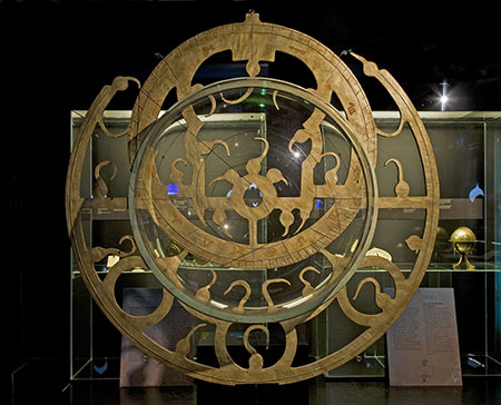 The sky and the astrolabe