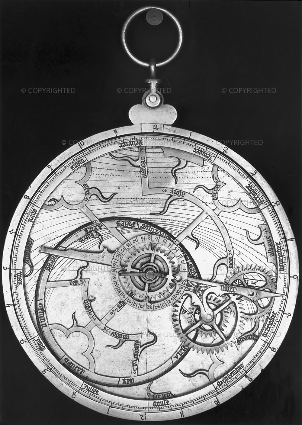 Anonimo,Astrolabio francese a ingranaggi
