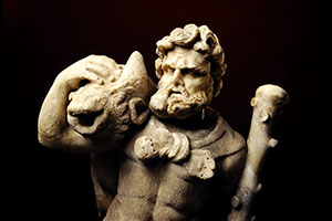 Statua di centauro