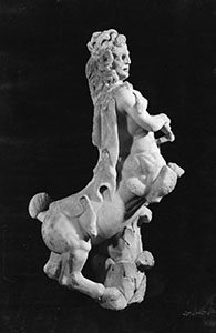 Statua di centauressa