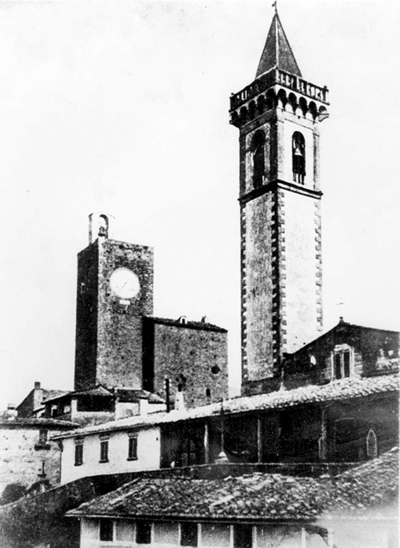 La chiesa di Santa Croce agli inizi del Novecento prima della ristrutturazione.