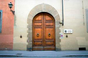 Entrance to the Istituto Geografico Militare, Florence.