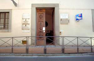 Entrance to the Florentine Museum of Prehistory "Paolo Grazosi", Florence.