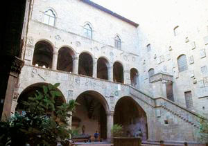 Cortile monumentale del Museo Nazionale del Bargello, Firenze.