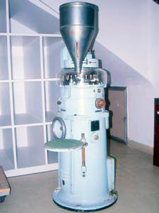 Lozenge making machine, c. 1950, Department of Biorganic Chemistry and Biopharmacy, University of Pisa.
