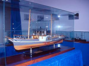 Model of the "Sicilia" steamer, the first iron steamship built in Italy in 1856, "Fratelli Orlando" Shipyard, Livorno.