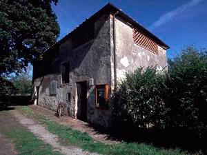 Ancient hay barn, site of the Woodland Museum, Orgia, Sovicille.