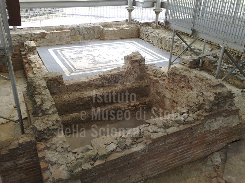 Il frigidarium della mansio ai piedi della Villa romana di Massaciuccoli, Massarosa.