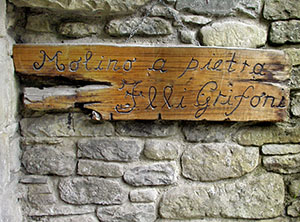 Sign of the Grifoni Mill, Castel San Niccol.