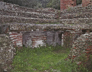 "Suspensurae" system, Roman Villa of Massaciuccoli, Massarosa.