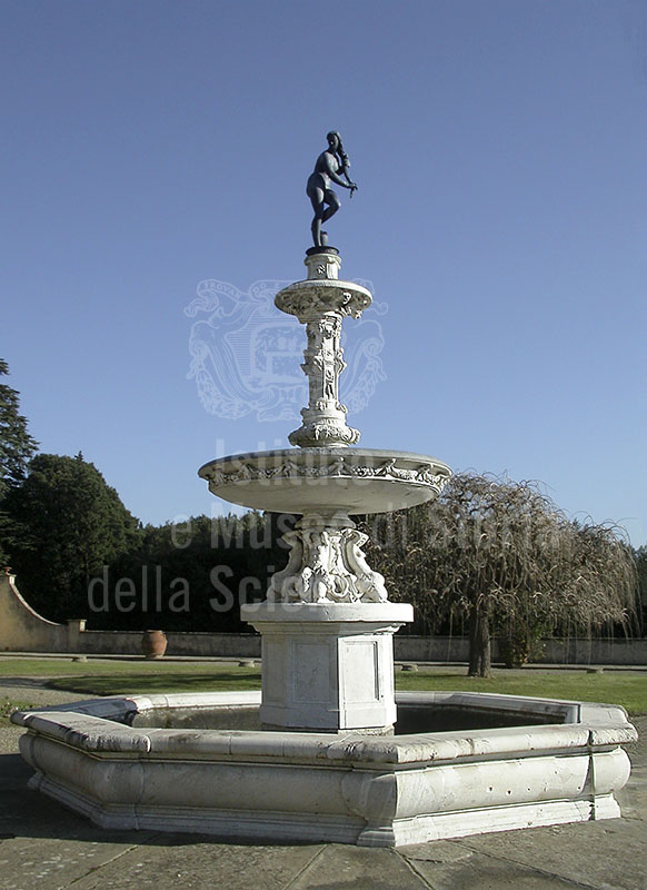 "Venus-Florence" Fountain (Tribolo, Pierino da Vinci, Giambologna), Medici Villa "La Petraia", Florence.