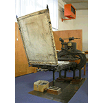 Torchio ottocentesco, Museo Didattico della Civilt della Scrittura, San Miniato.