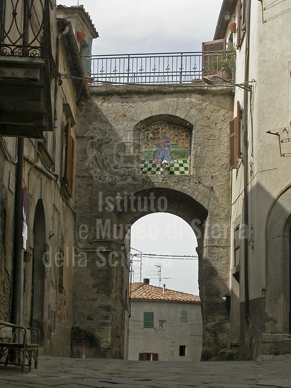 Gate in the walls, Roccastrada.