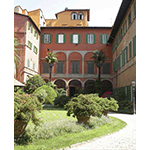 Facciata posteriore di Palazzo Budini Gattai di Firenze con il portico a 5 arcate attribuito a Bartolomeo Ammannati.