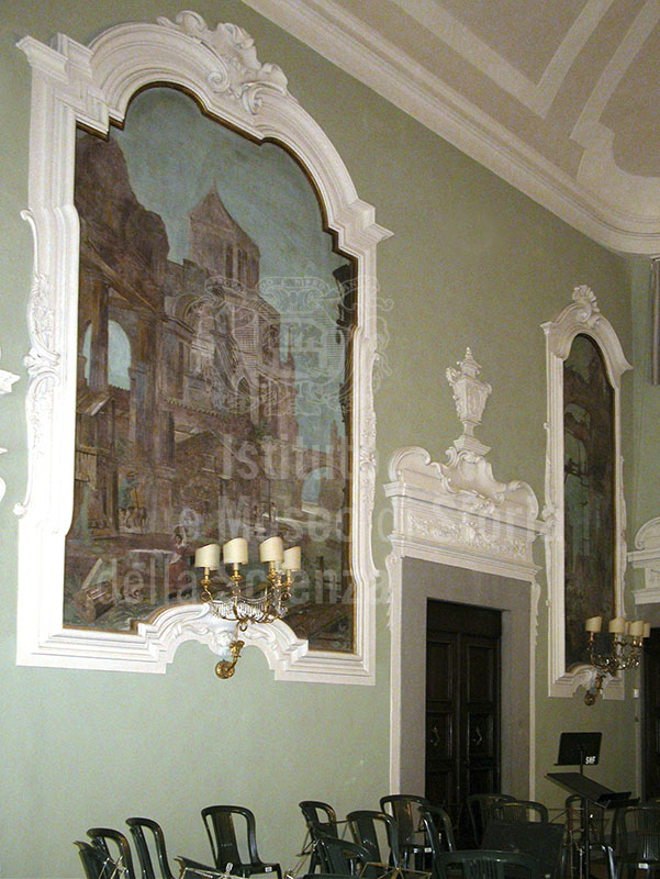 Pictorial decoration in Palazzo Ximenes Panciatichi, Florence.