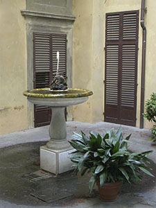 Fontana del giardino di Palazzo Vivarelli Colonna, Firenze.