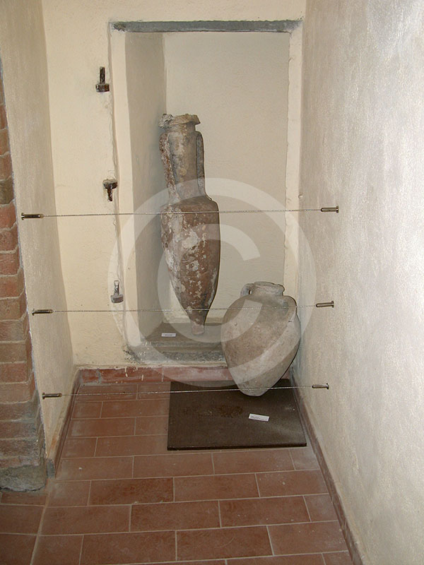 Anfore, Museo Archeologico di Scansano.