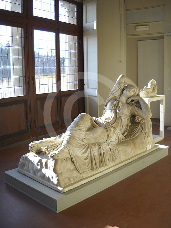 Arianna addormentata, copia romana della met del sec. II d.C., Villa Corsini a Castello, Firenze.
