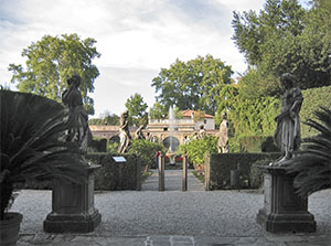 Giardino di Palazzo Controni Pfanner, Lucca.