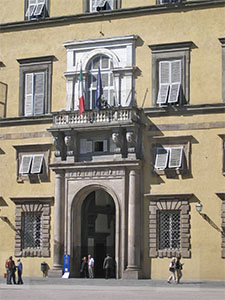 Ingresso di Palazzo Ducale, Lucca.