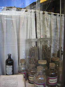 Old pharmaceutical preparations, Pharmacy Massagli, Lucca.