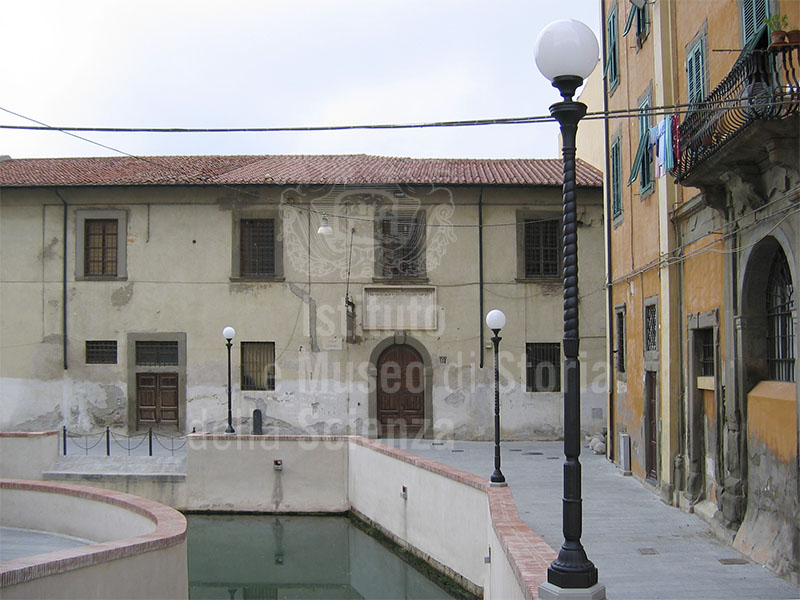 Facade of the Oil "Bottini", Livorno.