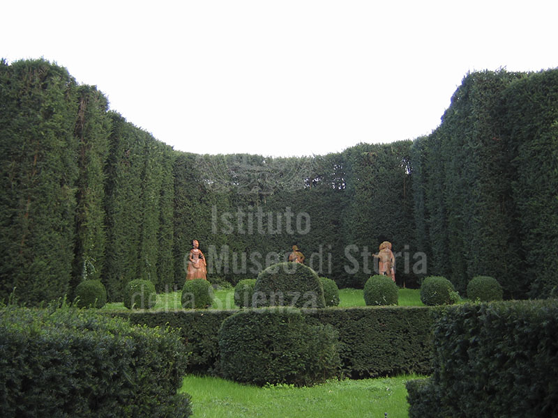 Garden of Villa Reale di Marlia, Capannori.