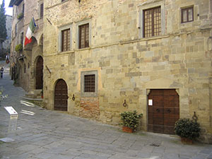 Esterno del Museo Statale di Palazzo Taglieschi, Anghiari.