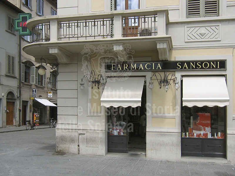 Exterior of the Farmacia Sansoni, San Giovanni Valdarno.