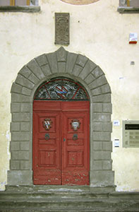 Entrance portal to the Museo di Fucecchio.