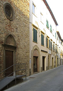 Exterior of the birthplace of Paolo Mascagni, Pomarance.