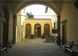 Courtyard of the Misericordia e Dolce Hospital, Prato.