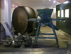 Equipment for processing grapes, Museum of Grapes and Wine, "I Lecci" Wine Culture Centre, Montespertoli.