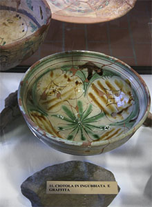 Slip coated and graffitied bowl, Permanent Exhibition, "Glass Production in Gambassi", Gambassi Terme.