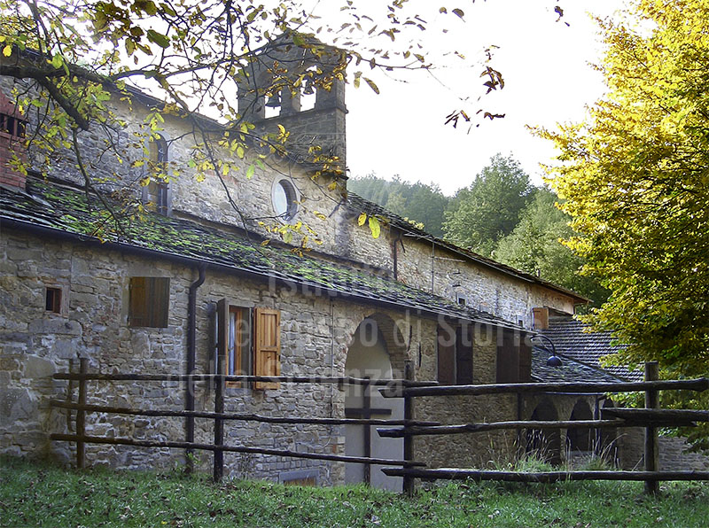 Overall view of the Moscheta Abbey, Loc. Moscheta di Firenzuola.