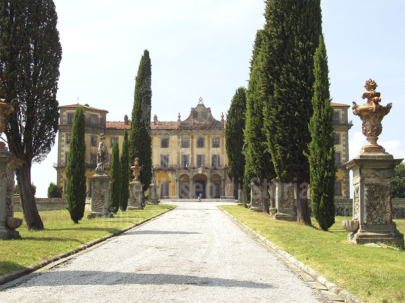 Facade of Villa Bellavista, Buggiano.