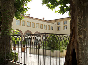 Inner courtyard of the Seaside Hospital of Lucca (Palazzo Moretti), Viareggio.