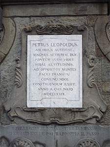 Iscrizione sulla fontana nei pressi del Ponte di Leonardo Ximenes sul torrente Sestaione, Casotti Ponte Sestaione, Cutigliano.