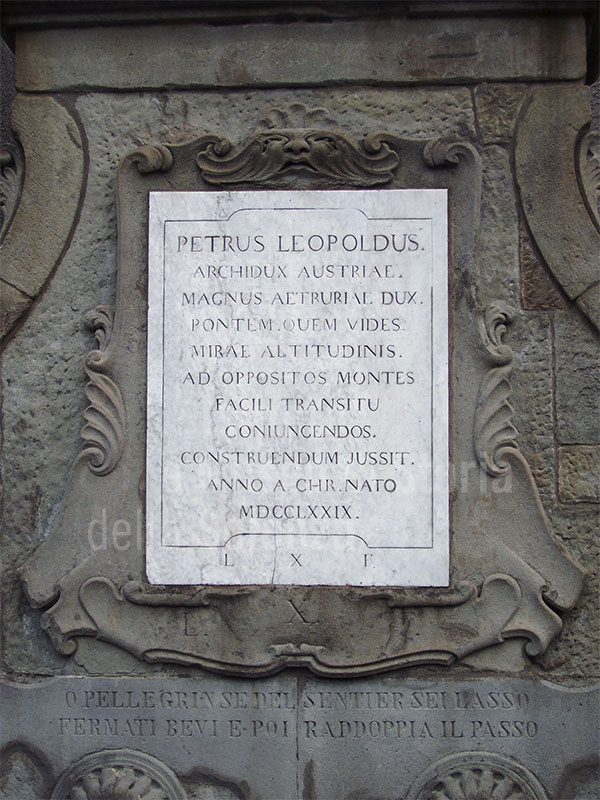 Inscription on the fountain in the vicinity of the Bridge by Leonardo Ximenes on the Sestaione stream, Casotti Ponte Sestaione, Cutigliano.