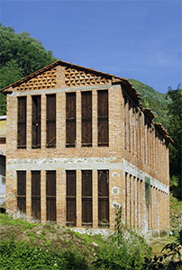 Antico edificio di una cartiera, Biecina, Villa Basilica.