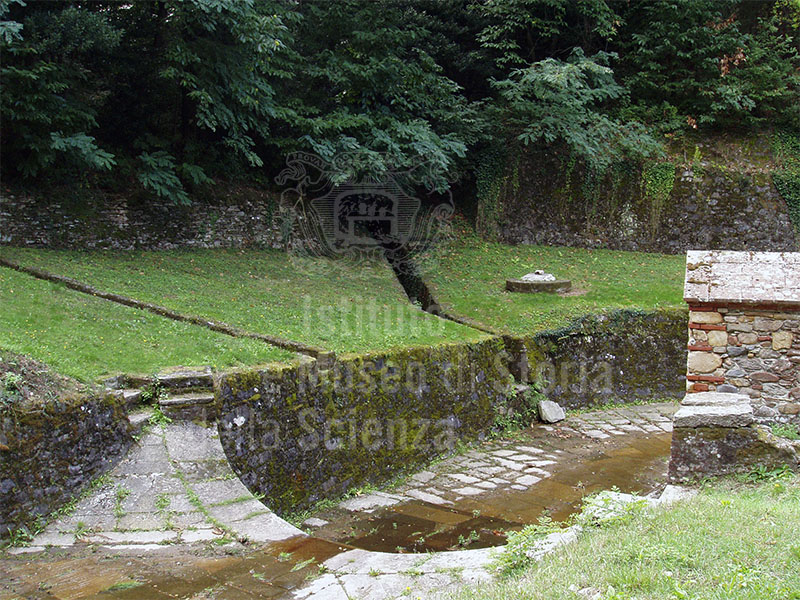 Canalizzazioni idrauliche presso l'Area di Rispetto dell'Acquedotto Monumentale di Guamo, Capannori.