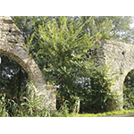 Archi interrotti dell'Acquedotto Mediceo presso Asciano, San Giuliano Terme.